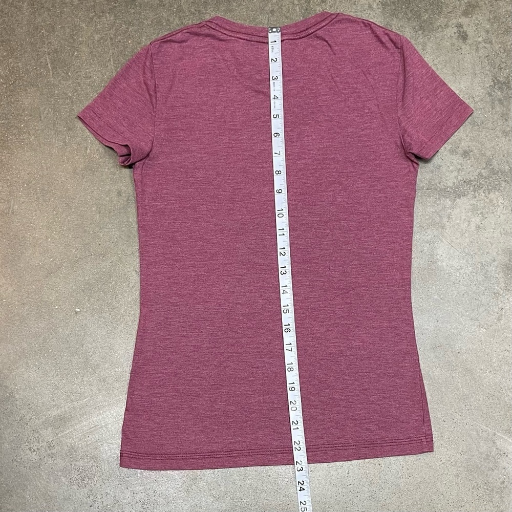 Vintage Y2K Hollister Rock Fest 1982 Baby Tee Graphic XXS - Picture 8 of 8